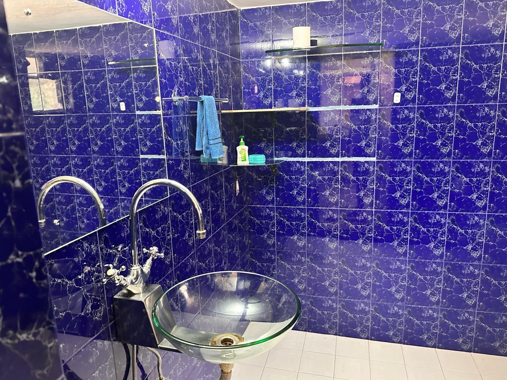 James Guesthouse 波戈马洛 外观 照片